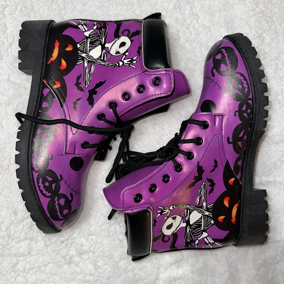 Nightmare before Christmas Boots Women's Size US 9.5 / EU 40 NEW - Picture 7 of 9